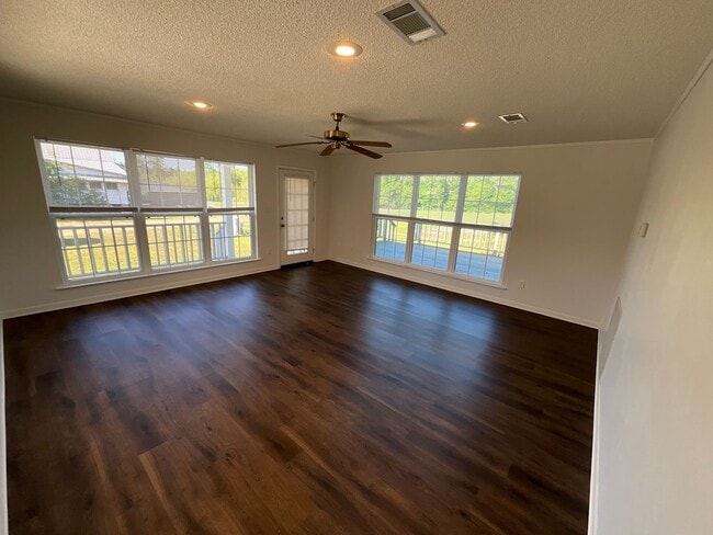 Photo - Beautiful 4/2 Frame Home in Marianna on Well
