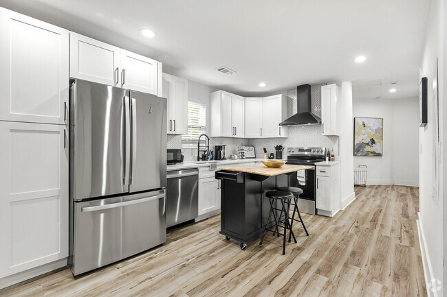 Building Photo - 2310 Tiger Flowers Dr NW Rental