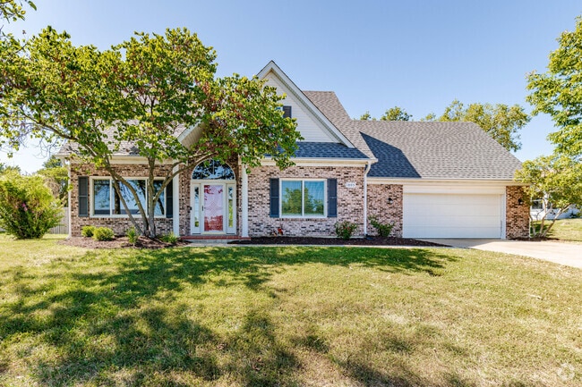 Building Photo - 1805 Mills Dr Rental