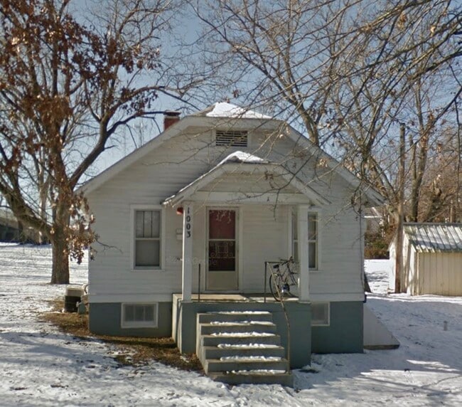 Photo - 1003 N Cedar St