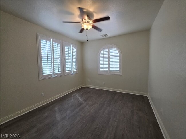 9622 Staff Ln