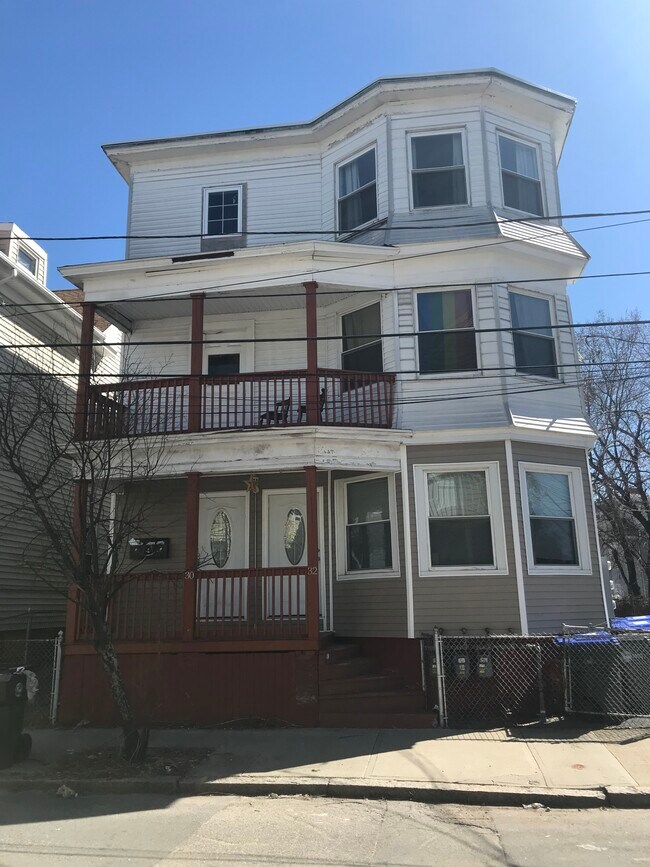 Photo - 30 Penn St Unit 2