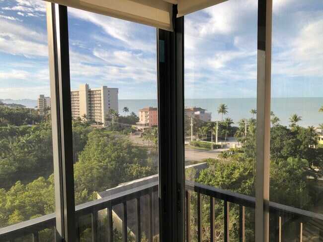 Photo - 26171 Hickory Blvd Unit 8B