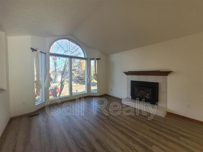 Photo - 1704 E 16th Ave
