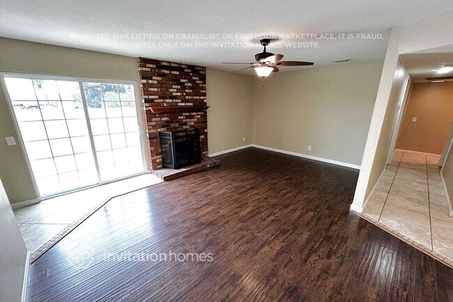 12528 Vivienda Ave