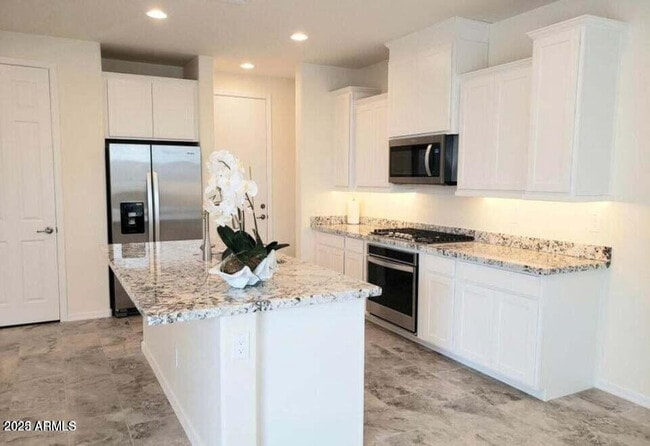 Photo - 1912 E Rosemary Dr