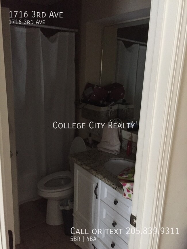 Photo - 1716 3rd Ave