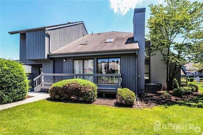 Building Photo - 180 Westgate Dr Rental