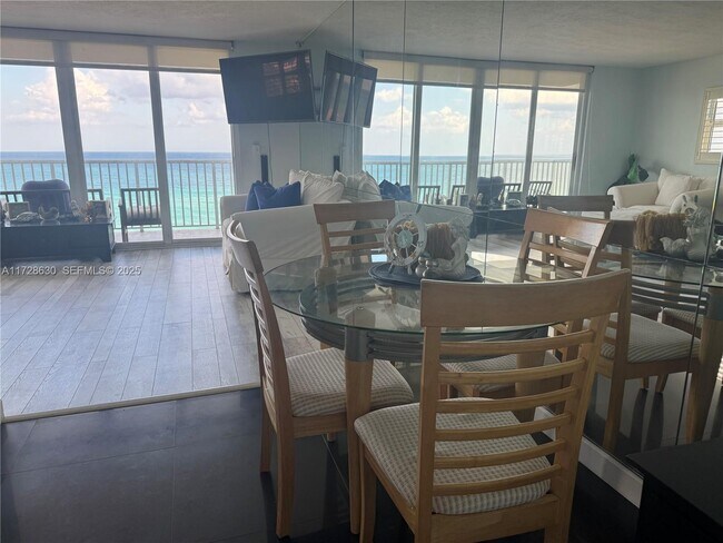 Photo - 400 N Surf Rd Unit 701