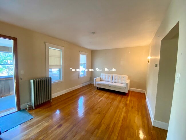 Photo - 89 Hillsdale Rd Unit 1