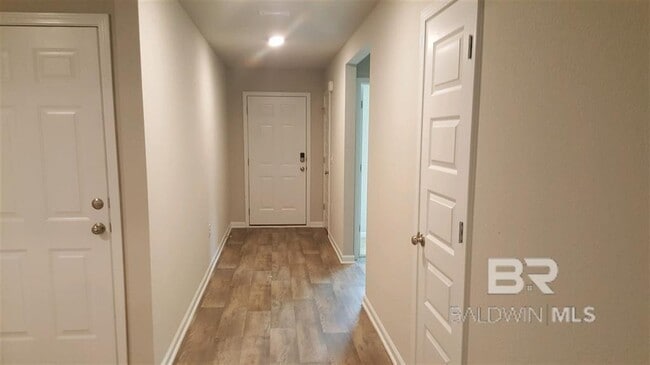 Photo - 1466 Majesty Loop