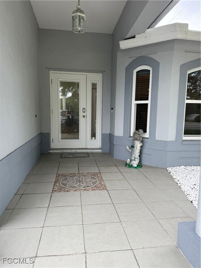 Photo - 799 94th Ave N