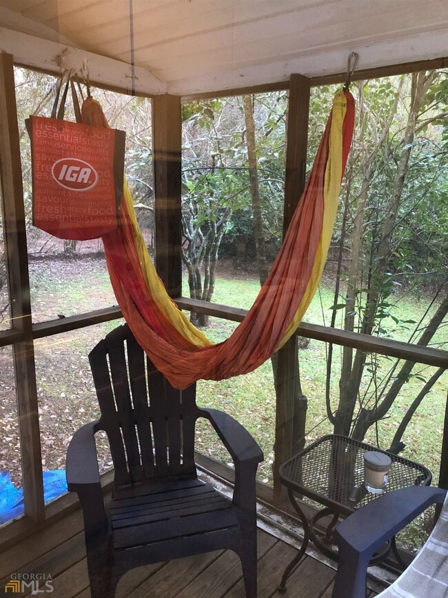 Photo - 475 Woodlawn Ave