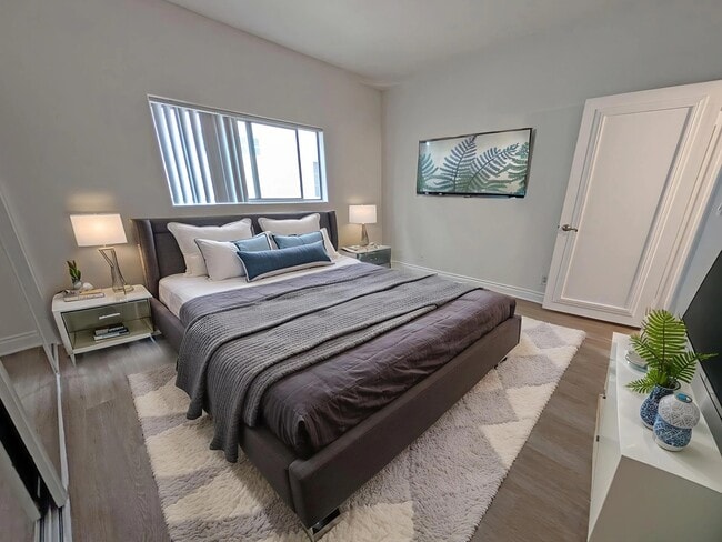 Photo - 912 Croft Ave Unit 102