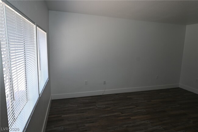 Photo - 1007 C St Unit 1