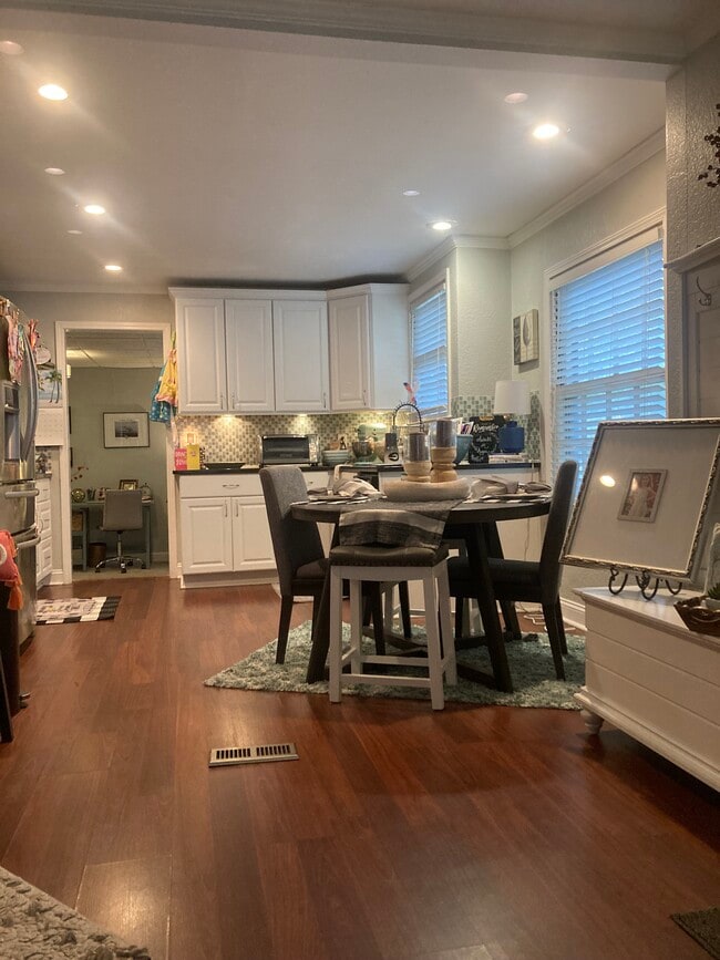 Photo - 5122 W 50th Terrace