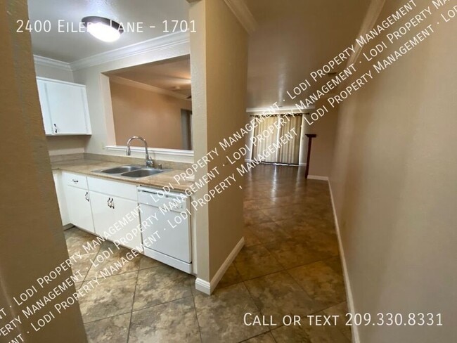 Photo - 2400 Eilers Ln