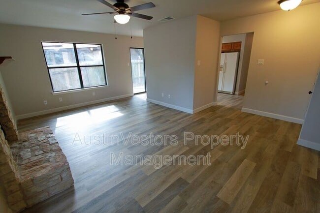 Photo - 6505 Columbia Oaks Ct