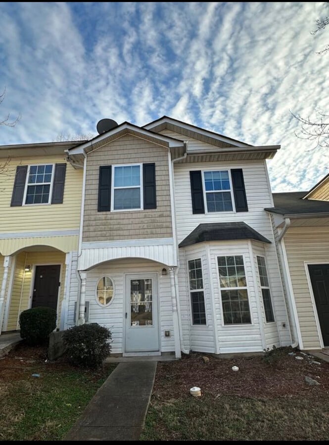 Room in Townhome on Timber Ridge Dr - Room in Townhome on Timber Ridge Dr