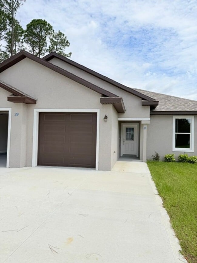 Photo - Brand new duplex with screen porch ! Unit B