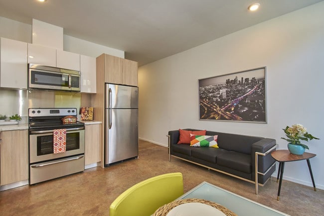 Photo - Cactus Apartments