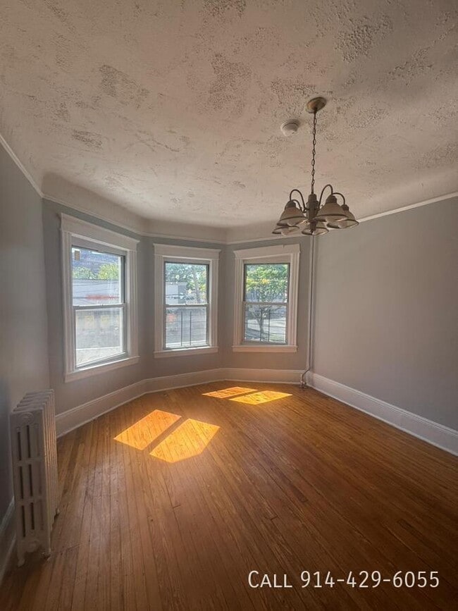 Photo - 155 S 3rd Ave Apartamento