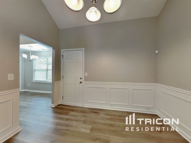 Photo - 3596 Caseys Cove