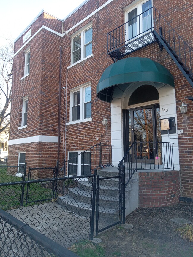 Photo - 640 Buchanan St NW Condo Unit 101