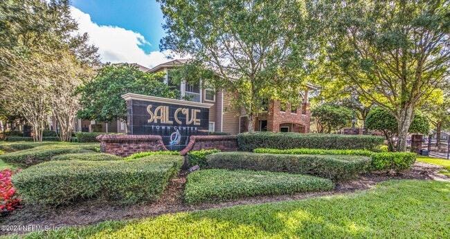 Photo - 10000 Gate Pky N Condo Unit 913