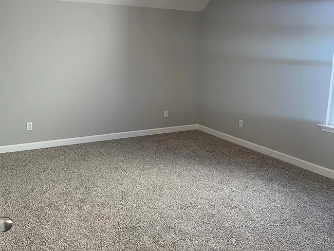 Photo - 4129 Stark St