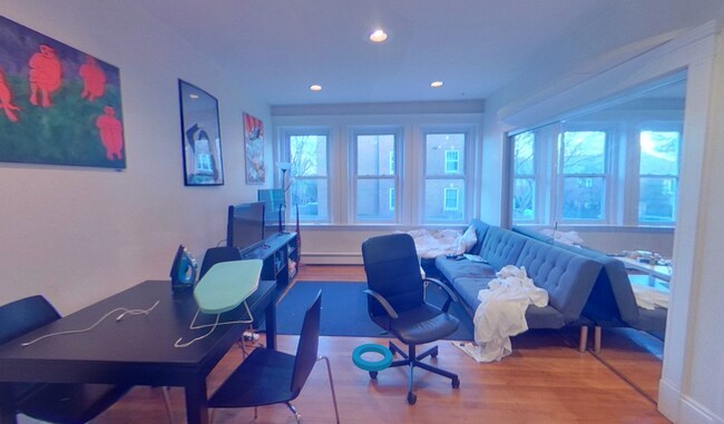 Photo - 9/1 No Fee! Modern 3BR apartment near Coolidge Corner, BU!