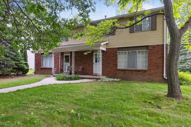 Photo - 10461 Eagle Rd Unit 1