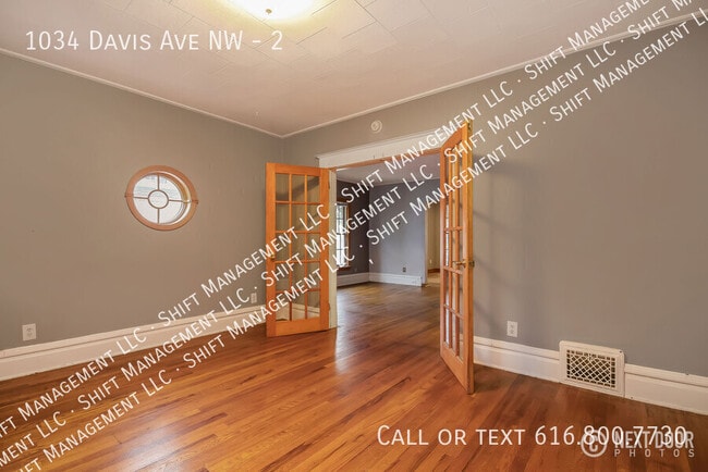 Photo - 1034 Davis Ave NW Unit 2