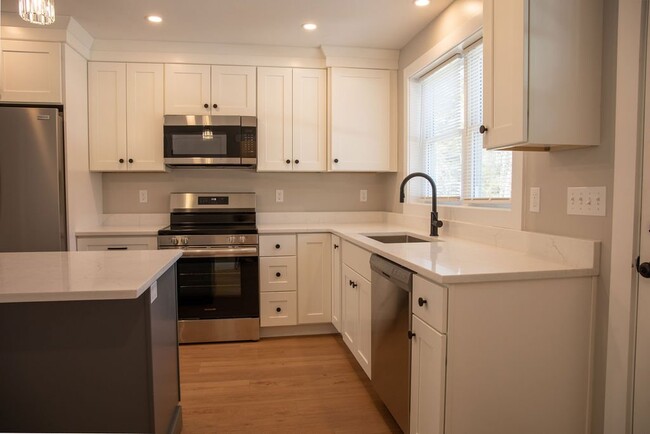 Photo - 16 Vernon St
