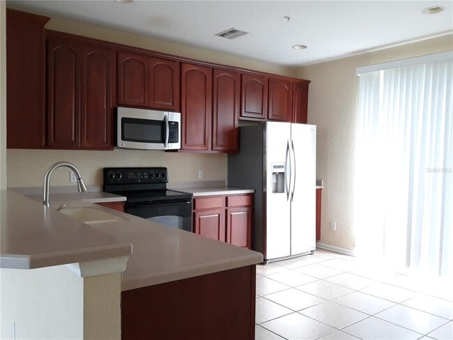 Photo - 5076 Tideview Cir