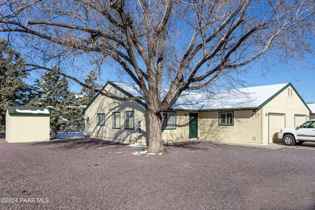 Photo - 492 W Perkinsville Rd Apartment Unit A