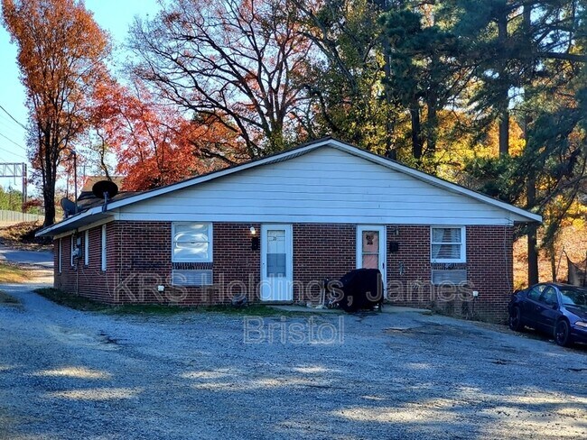 Photo - 11204 Jefferson Davis Hwy House