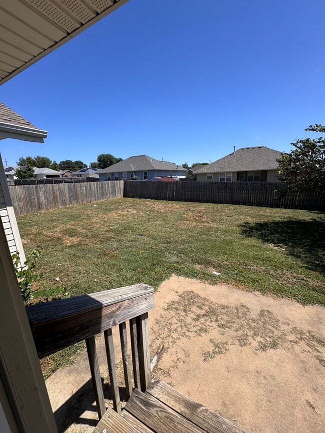 Photo - 508 N Douglas Dr