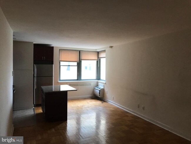 Building Photo - 2601 Pennsylvania Ave Unit 1027 Rental