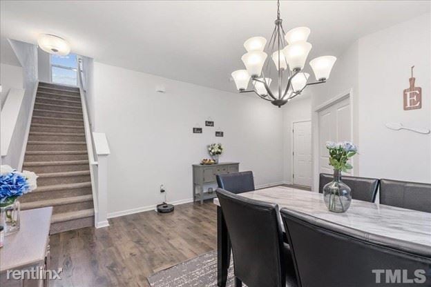 Photo - 4 br, 3 bath House - 24 Nolan Court