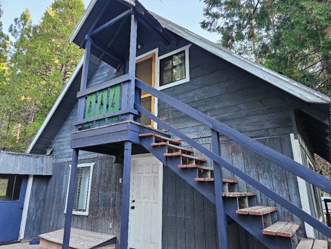 Building Photo - 26481 Crystal Rd