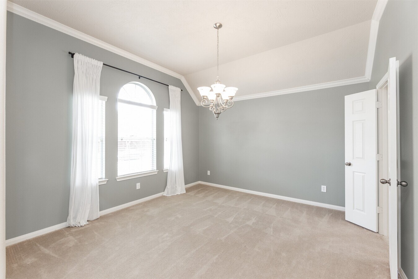 Photo - 25919 Pebble Terrane Ln