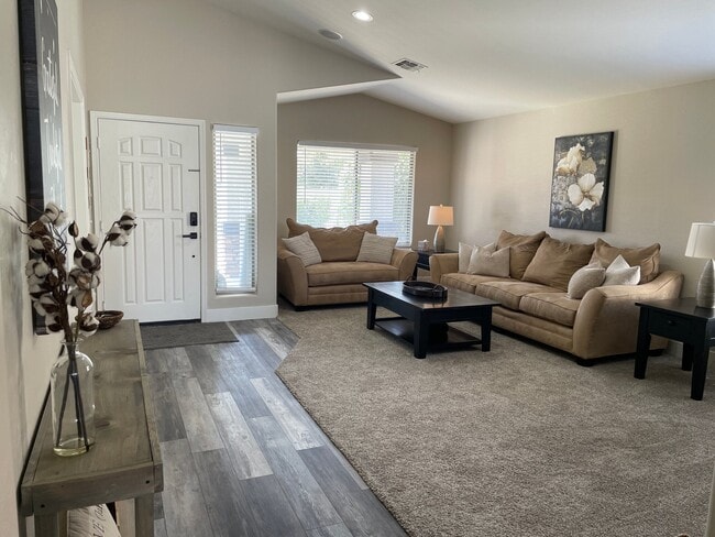 Photo - 34809 N Gurnsey Trail