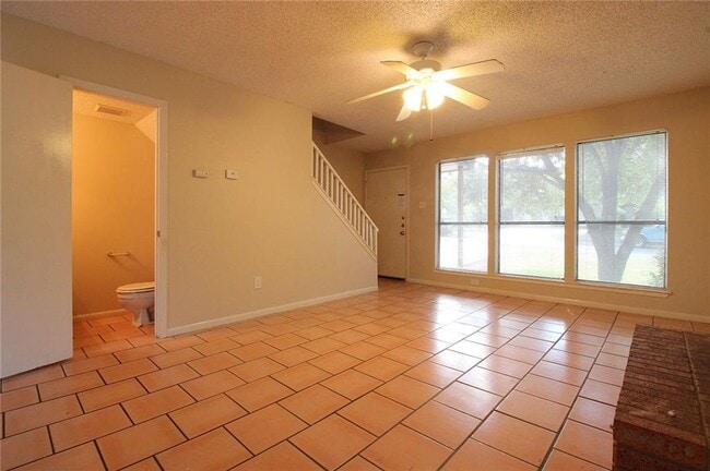 Photo - 9002 Sanger Dr