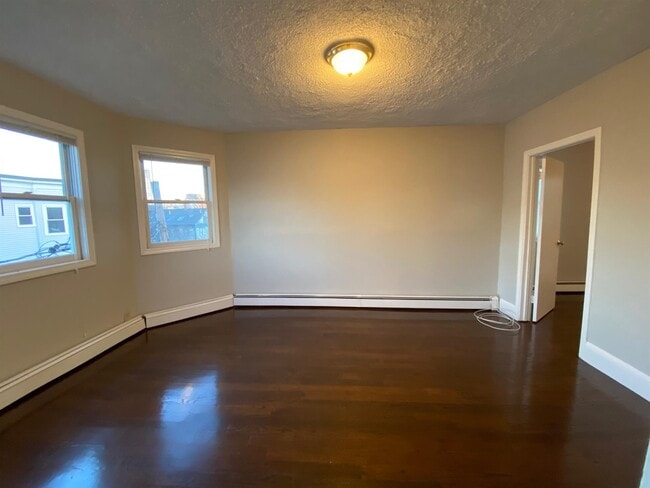 Photo - 34 Speridakis Ter Unit 3