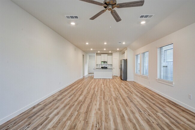 Photo - 31119 Myers Hvn Ln