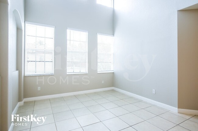 4997 SW 136th Terrace