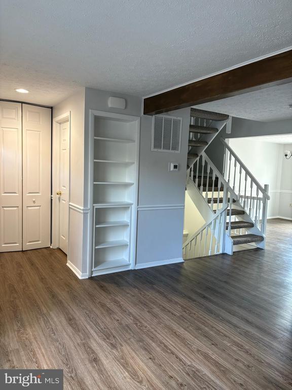 Photo - 9232 Pinenut Ct