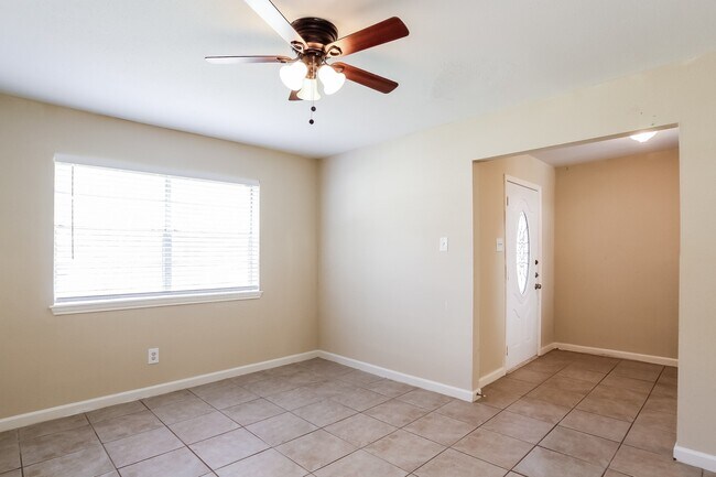 Photo - 29322 Brookchase Dr