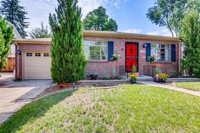 Photo - 1040 Newport St